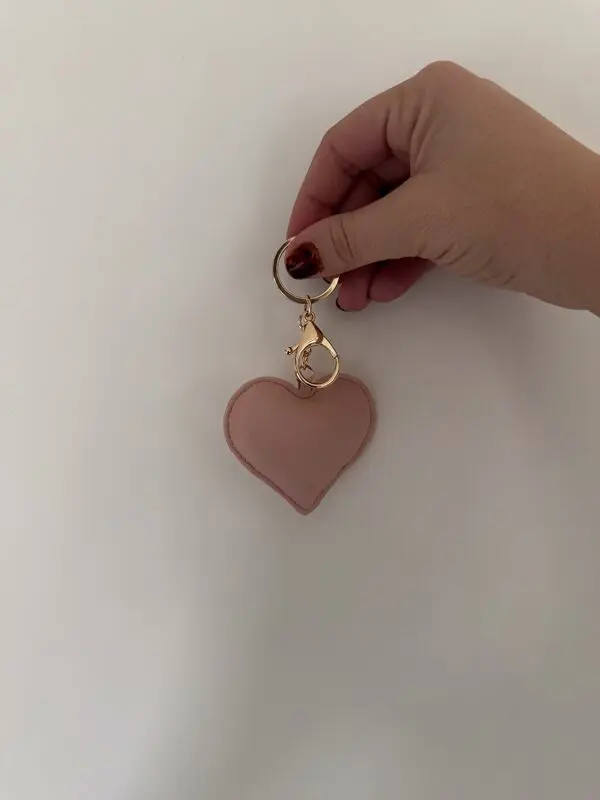 Roze hartvormige sleutelhanger