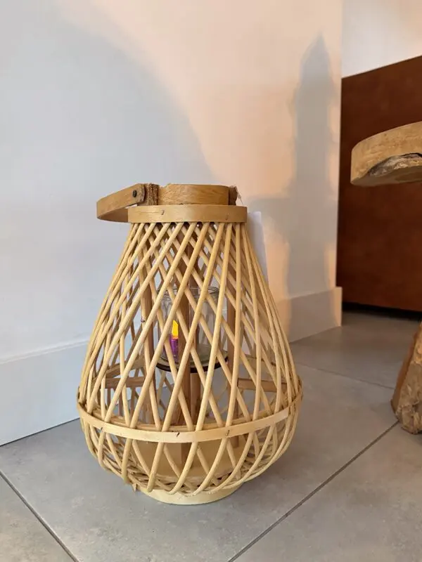 Windlicht van gevlochten bamboe